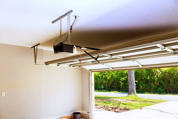 Top rated local Garage Door Roller Replacement specialists in Bonnetsville, NC